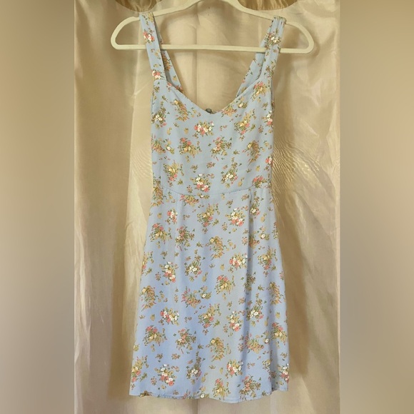 Reformation Humphrey Dress in Grazia Ditsy Floral Sz 0 - Picture 13 of 13